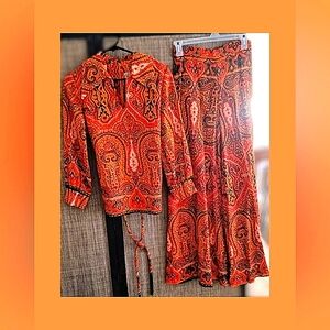 Two piece 70's pantsuit! Wow!